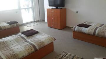 Фото номера Классический четырехместный номер Гостевой дом Guesthouse Tatyana г. Pŭrvenets 5