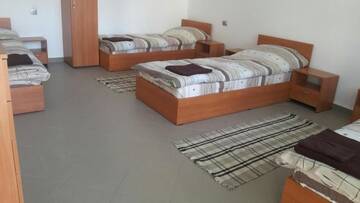 Фото номера Классический четырехместный номер Гостевой дом Guesthouse Tatyana г. Pŭrvenets 8